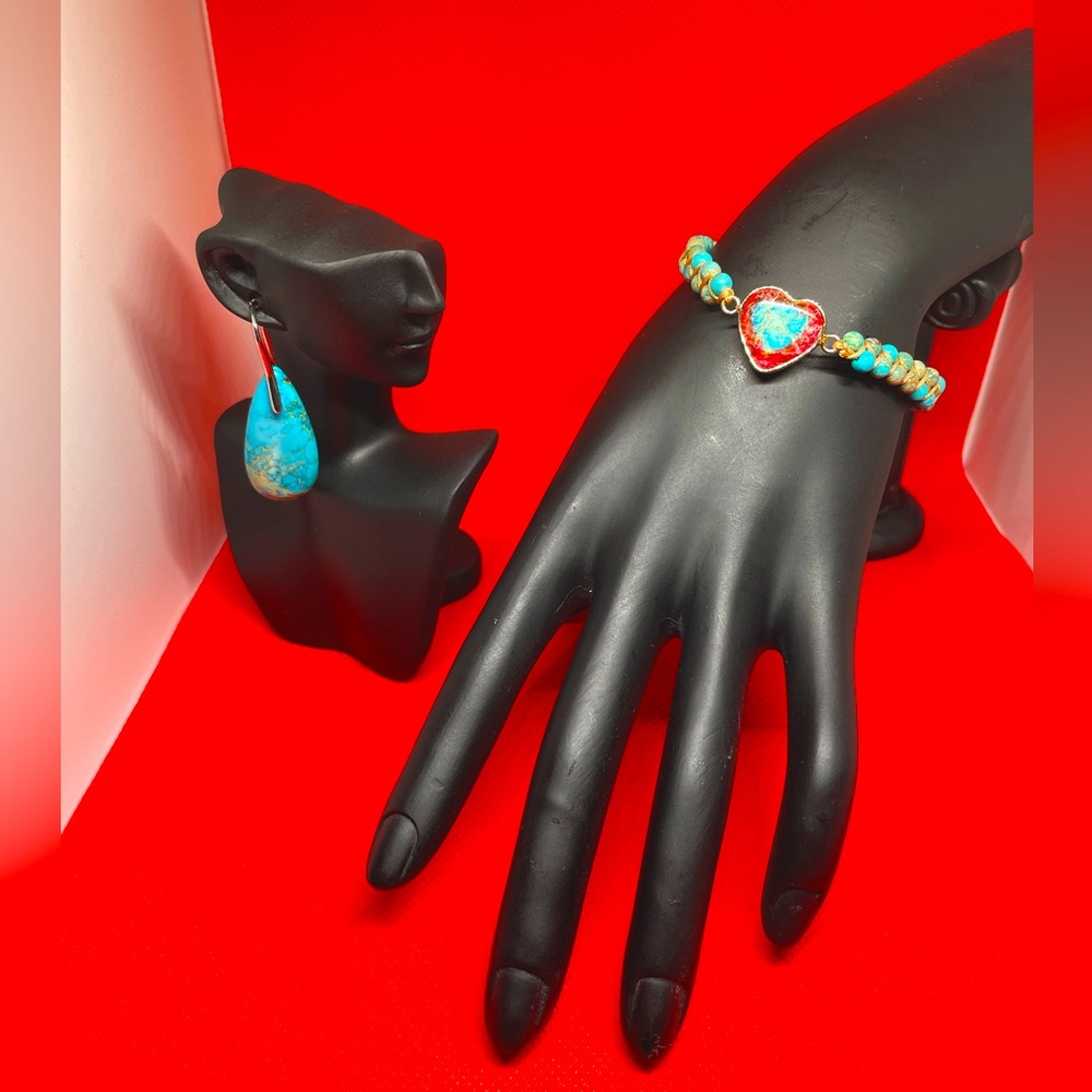 ✨❤️Earring and Bracelet Set❤️✨